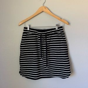 Blue and white striped cotton skirt with pockets